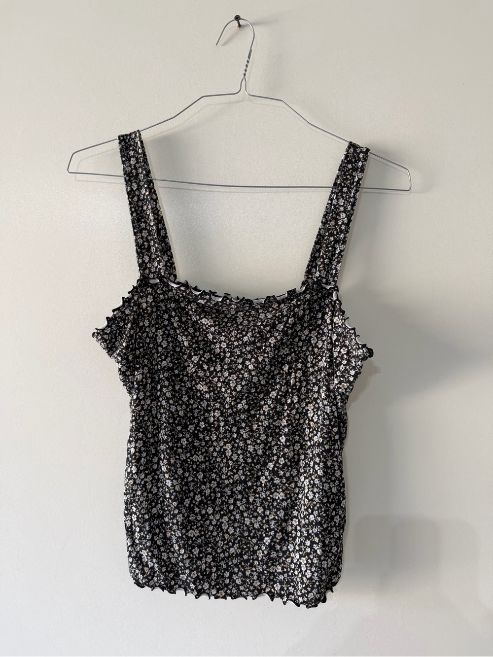 American Eagle Outfitters Black and White Floral Ruffle-Trim Camisole